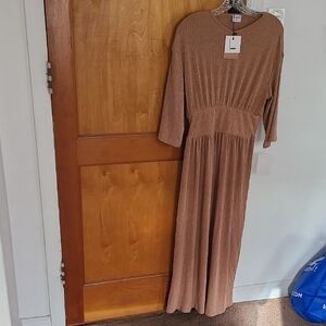 Brand:Blank Neutral Textured Maxi Dress